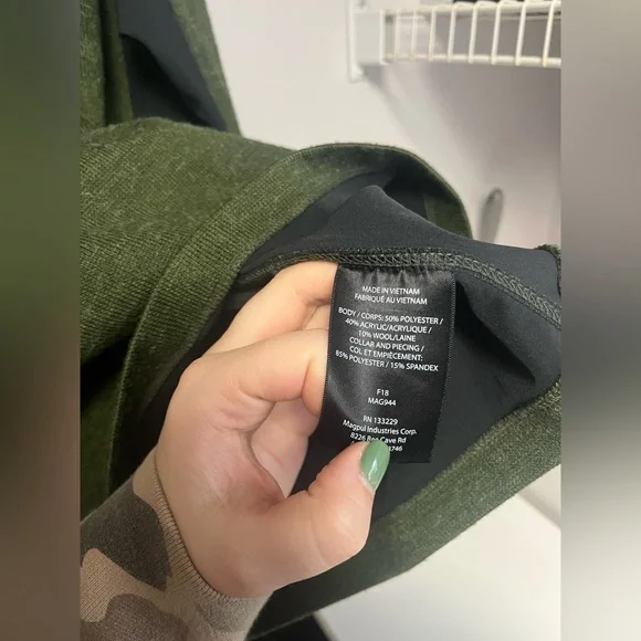 Mens magpul quarter zip size XL - Picture 3 of 3